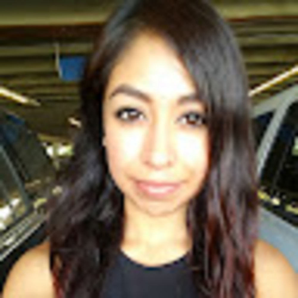 Meet your Posher, Lorena